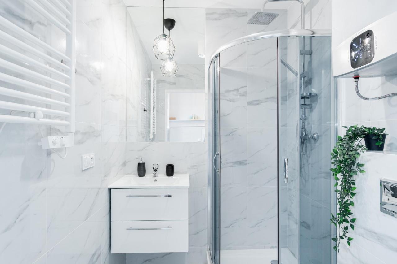 Crystal Apartment Katowice IV Экстерьер фото